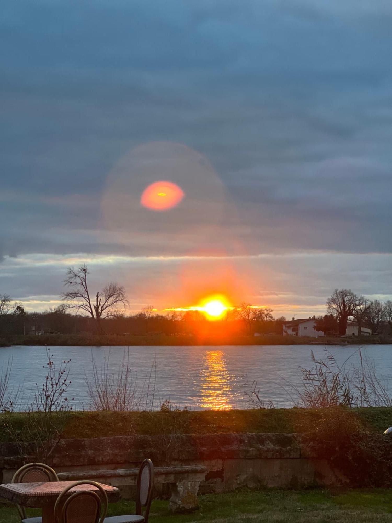 La Villa Du Fleuve Quinsac  Buitenkant foto